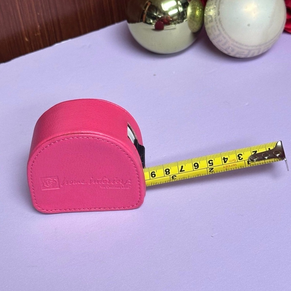 Home interiors And Gifts engraved  faux leather measuring tape - Picture 5 of 6